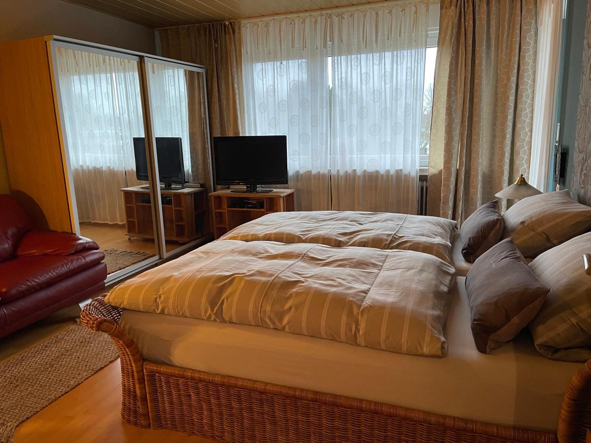 Ferienwohnung Eschendorf 라이네 외부 사진